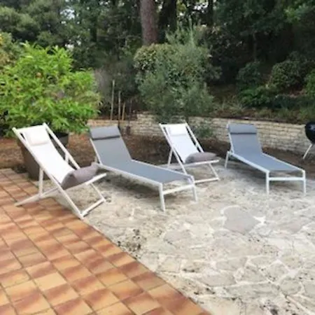 Holiday home Entre Ocean Et Pinede *